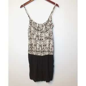 I.N. San Francisco Romper Black/White Large Ruffle Top Black Short Pockets Large